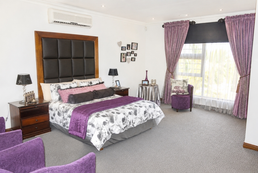 4 Bedroom Property for Sale in Wilkoppies North West